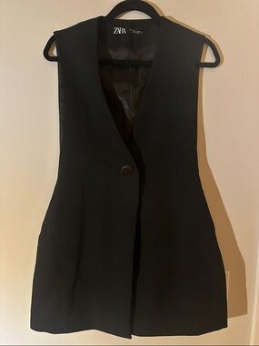 Zara Black Sleeveless Blazer Vest